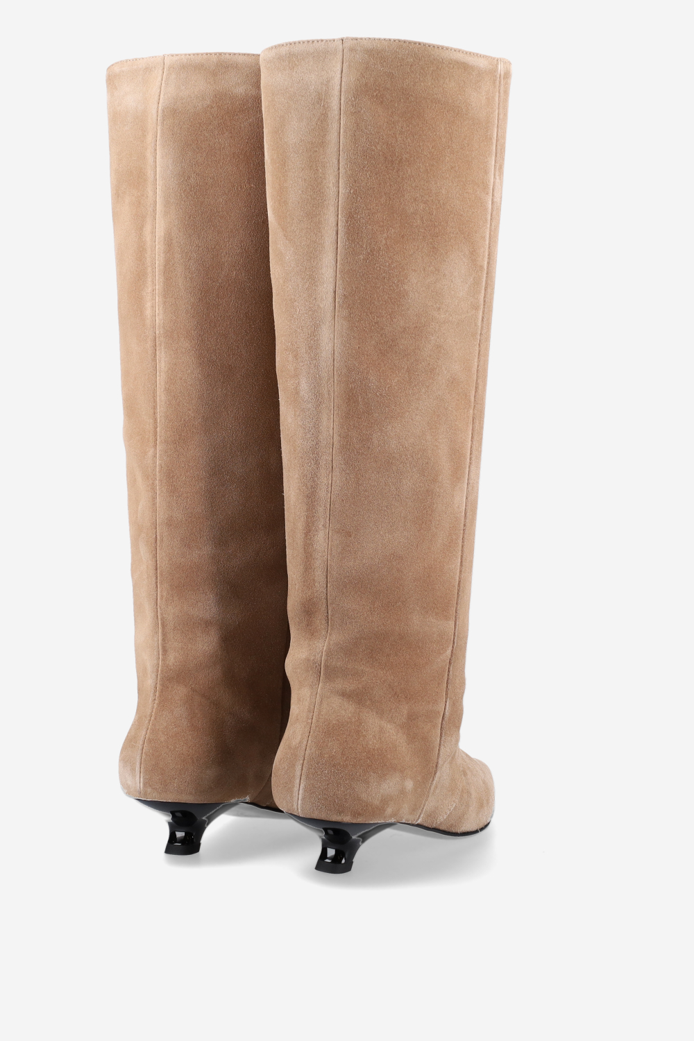 Beggin’ suede boots