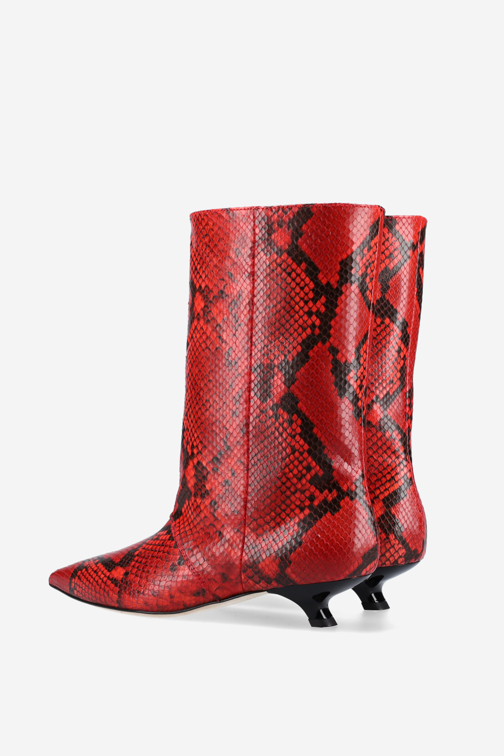 Unforgettable pitone leather boots