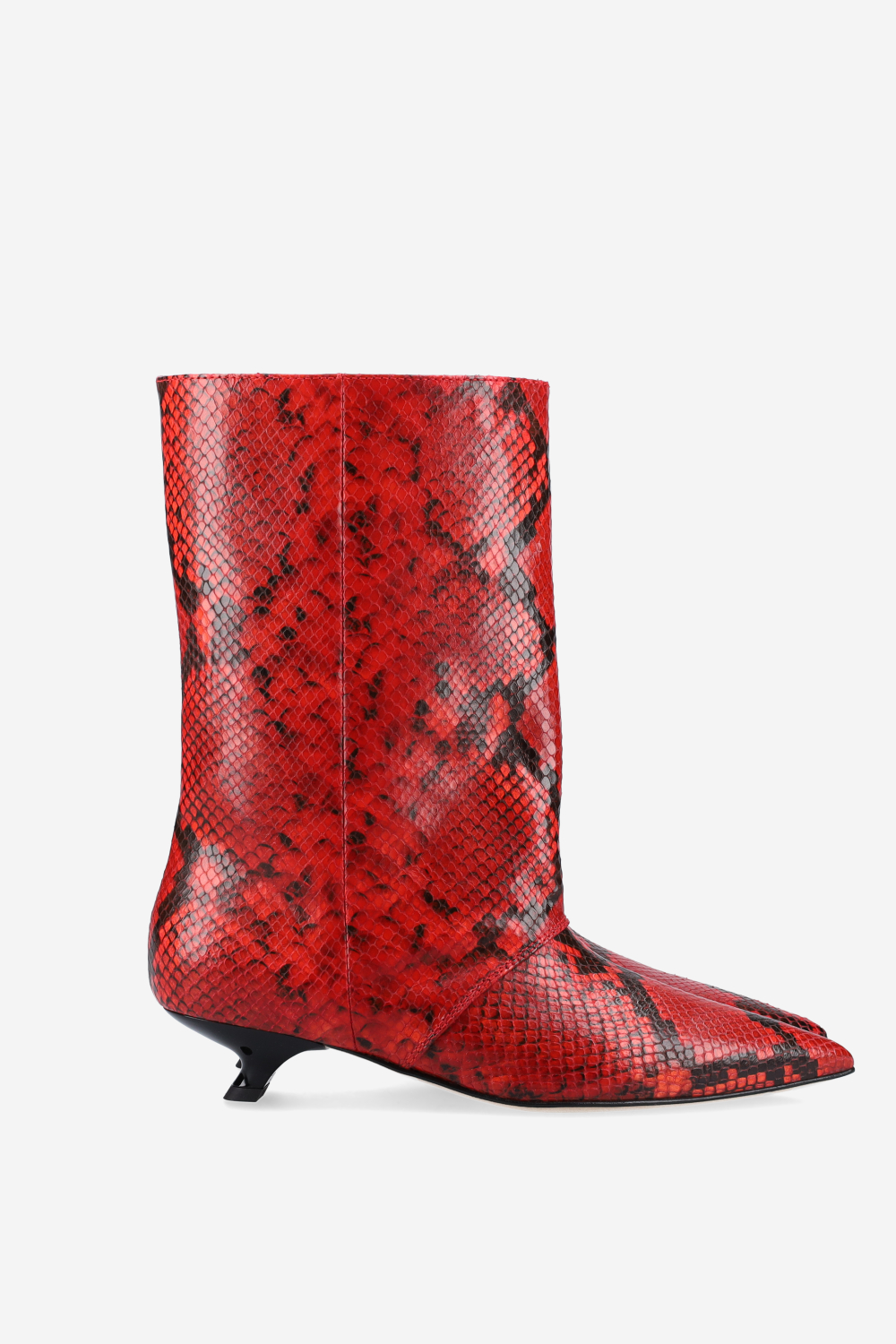 Unforgettable pitone leather boots