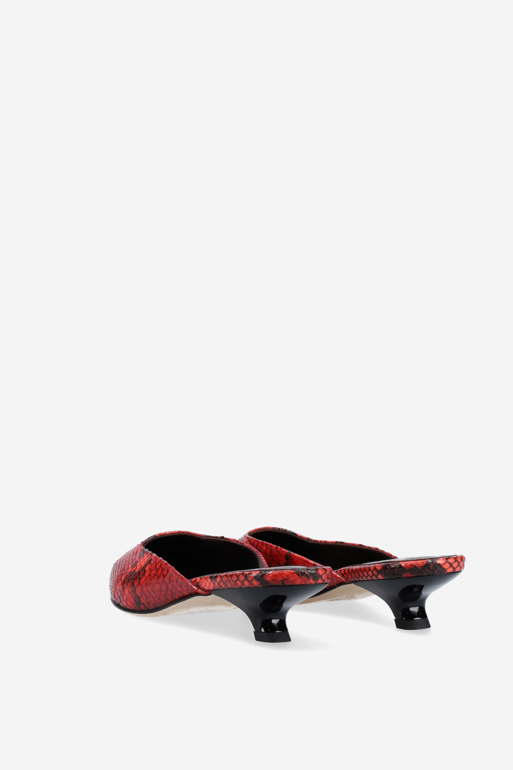 Trip leather mules