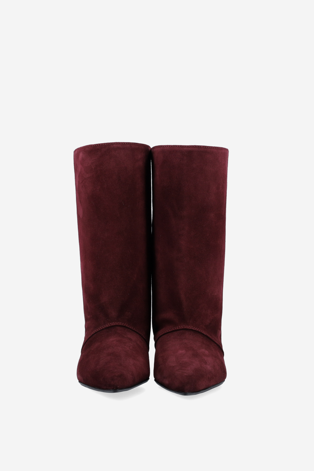 Unforgettable suede boots