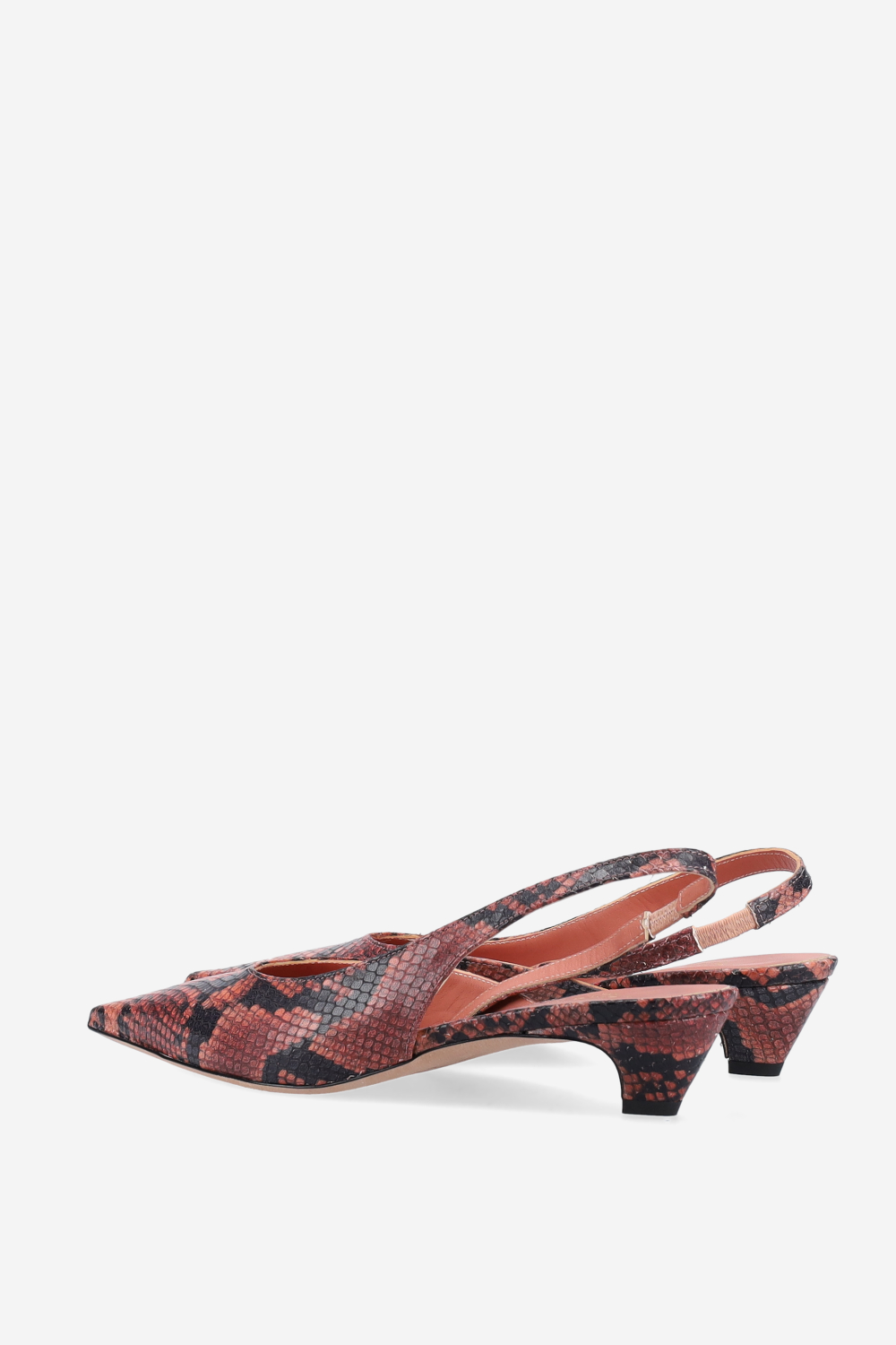 Pointed-toe leather slingbacks
