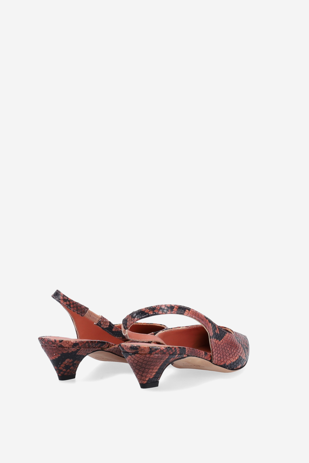 Pointed-toe leather slingbacks