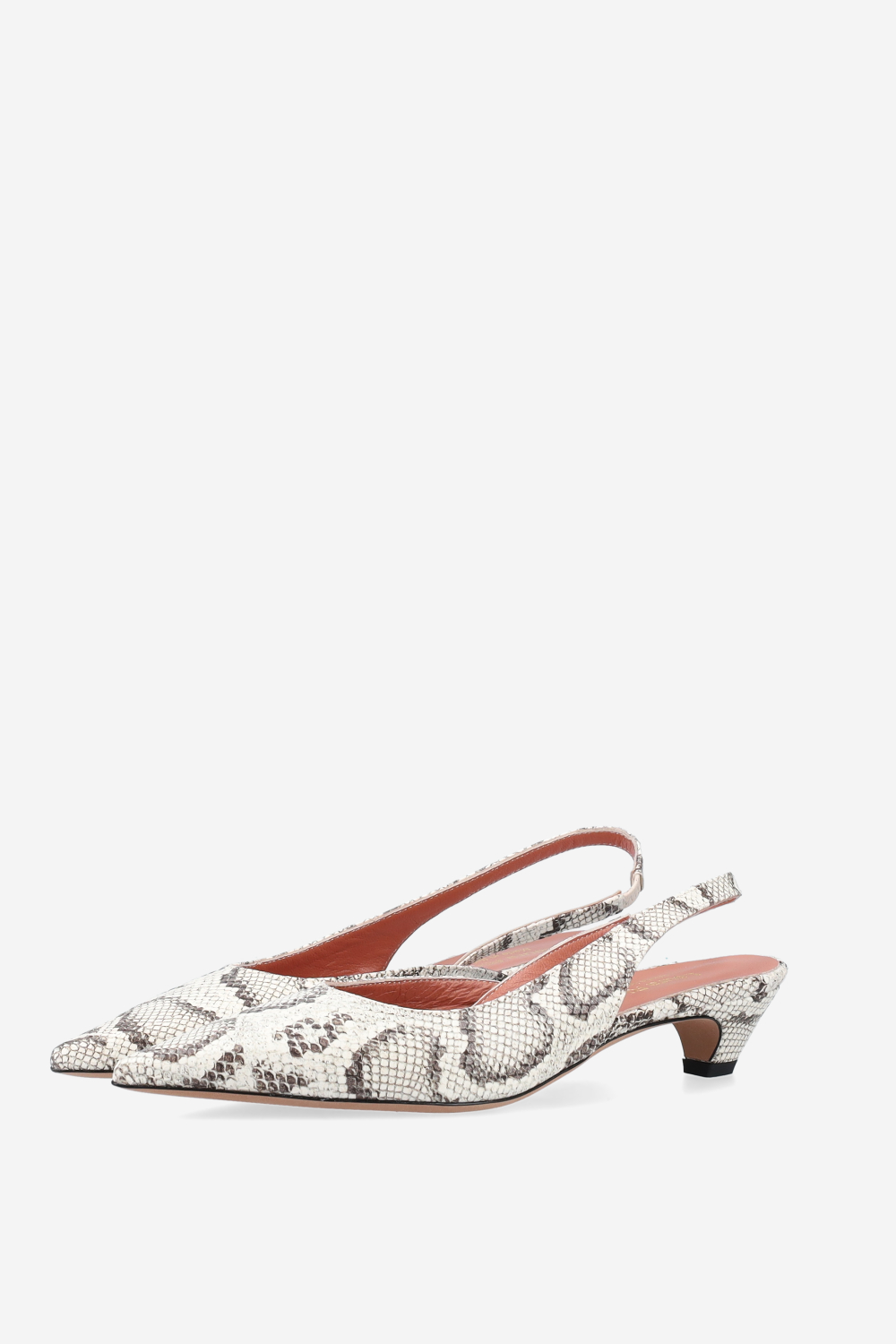 Pointed-toe leather slingbacks