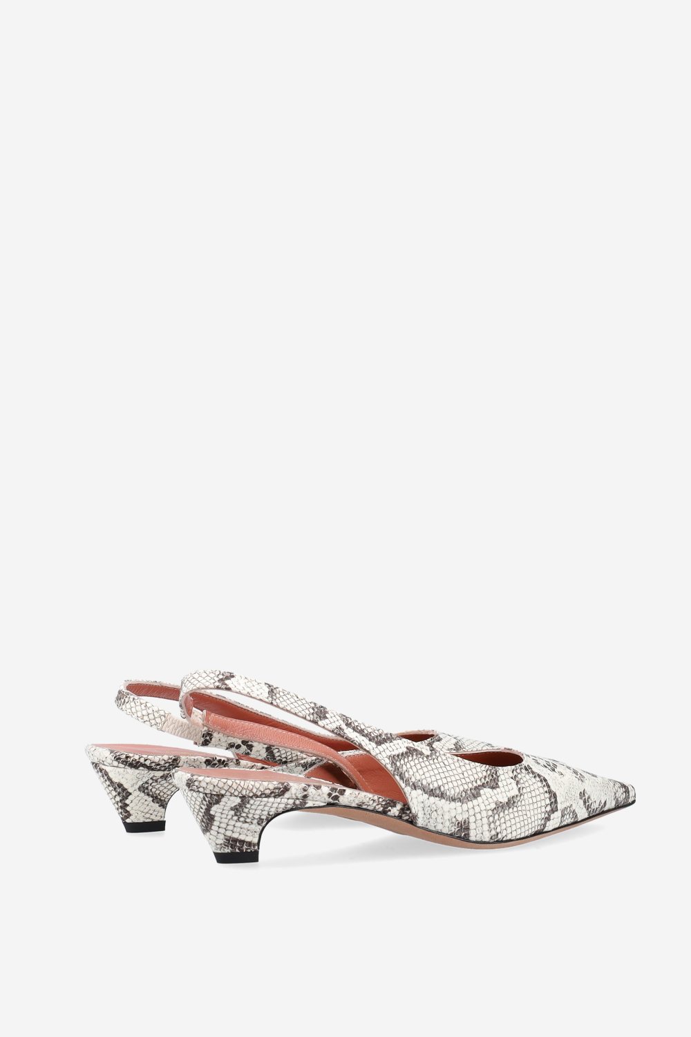 Pointed-toe leather slingbacks