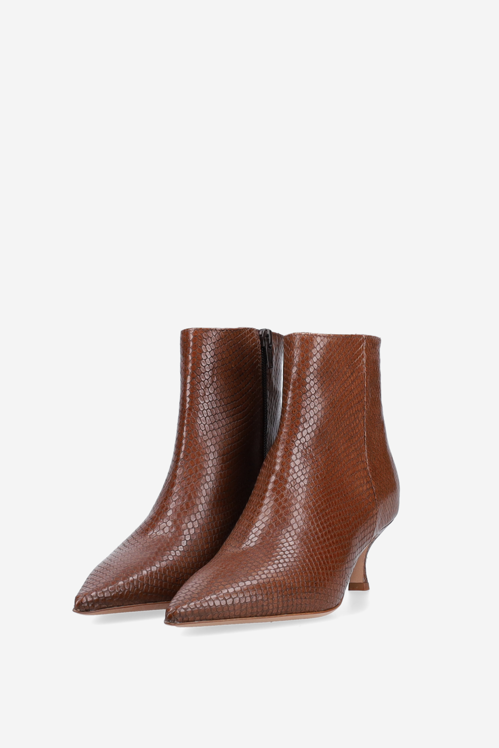 Pointed-toe leather ankle boots
