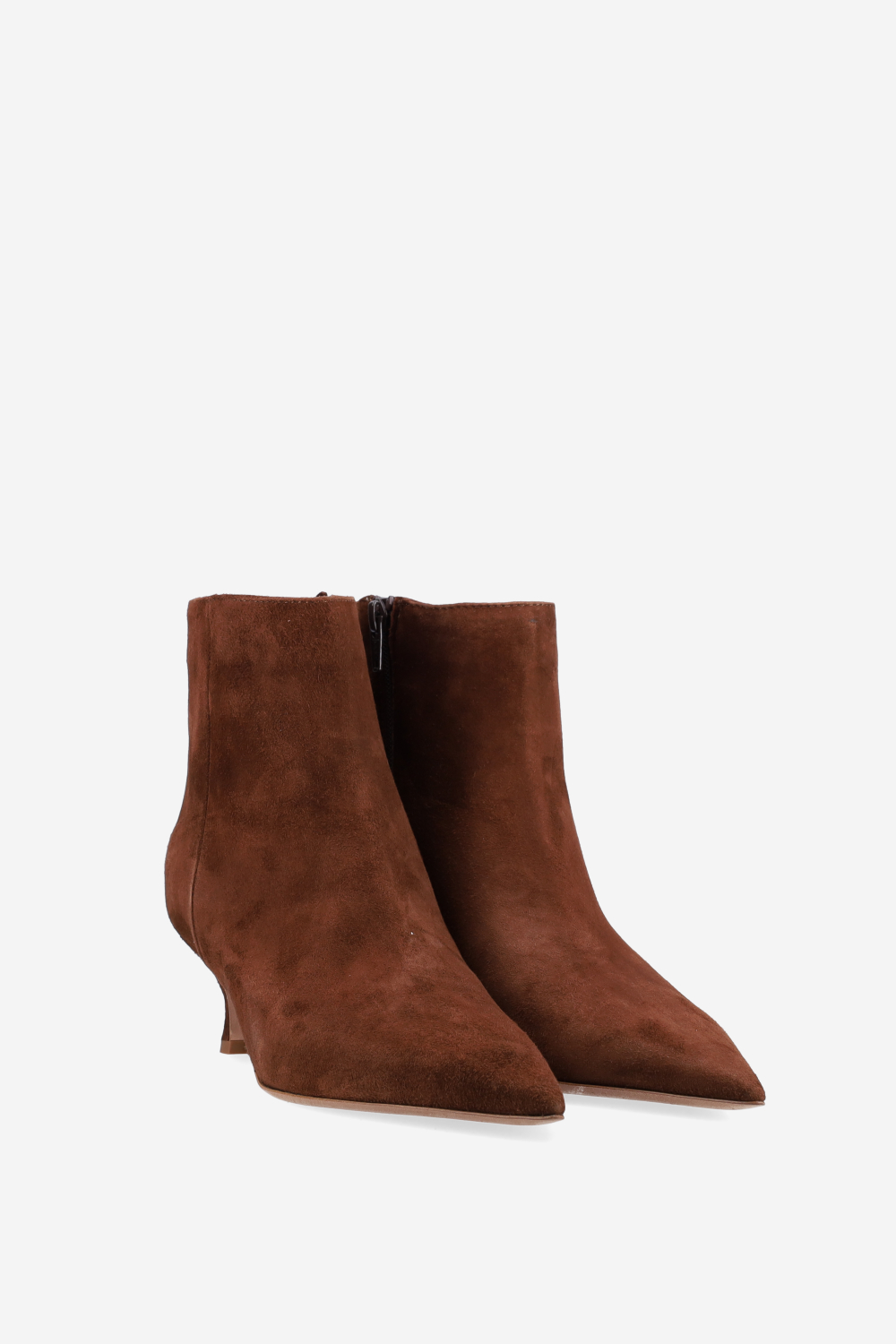 Pointed-toe suede ankle boots