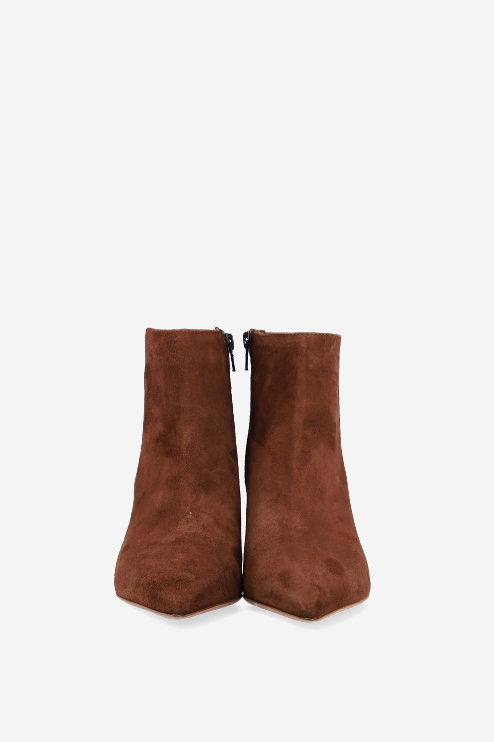 Pointed-toe suede ankle boots