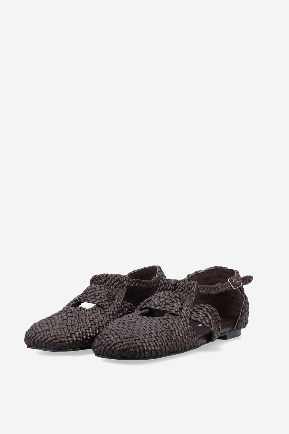 Braided leather sandals