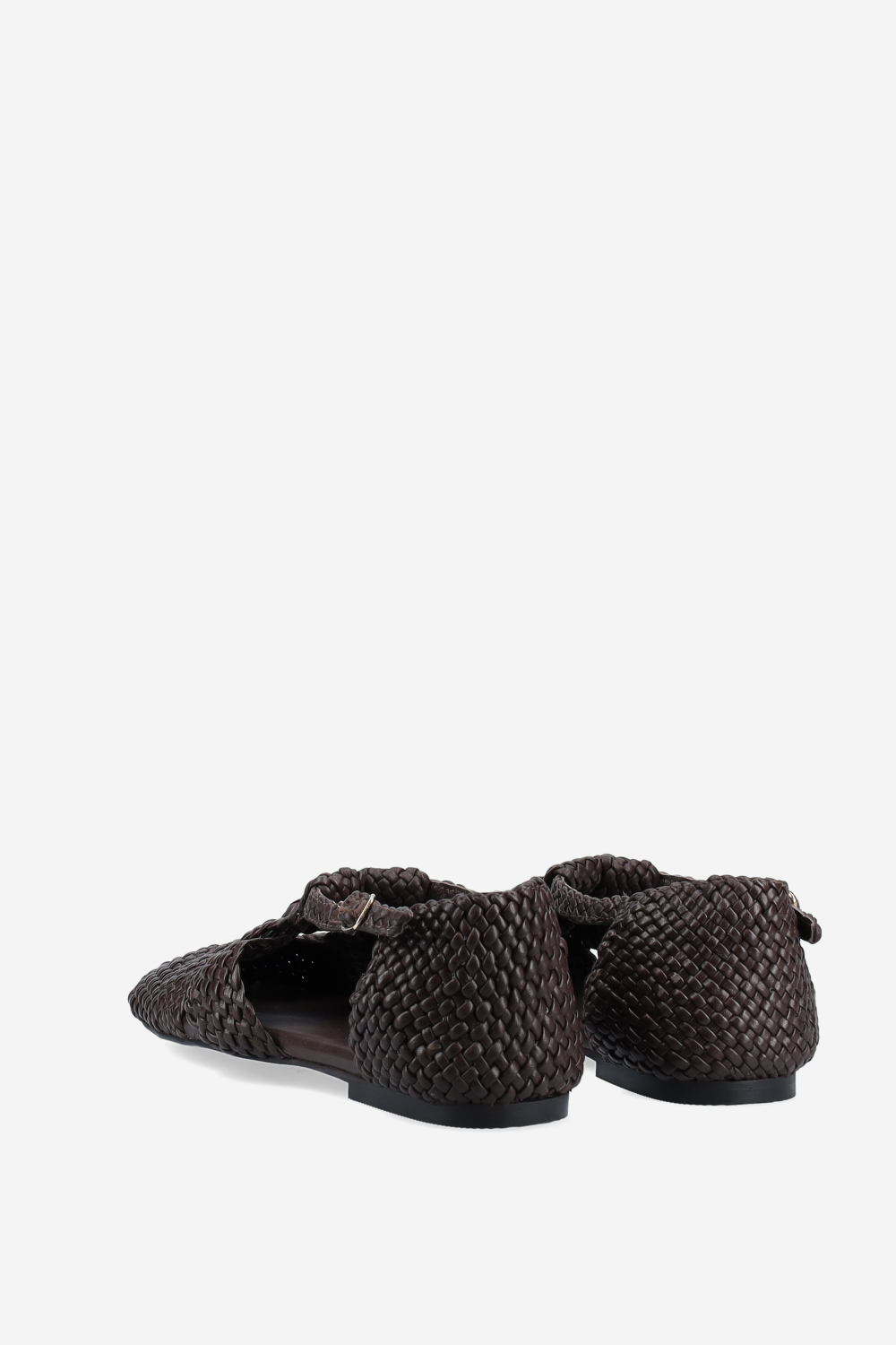 Braided leather sandals