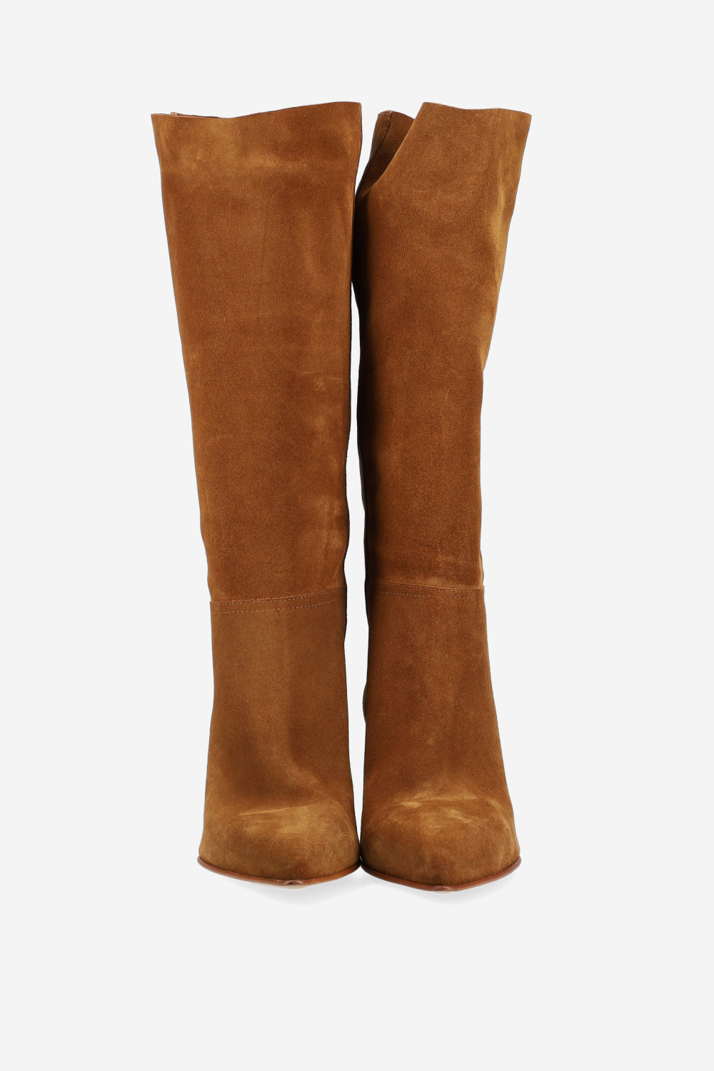 Pointed-toe suede boots