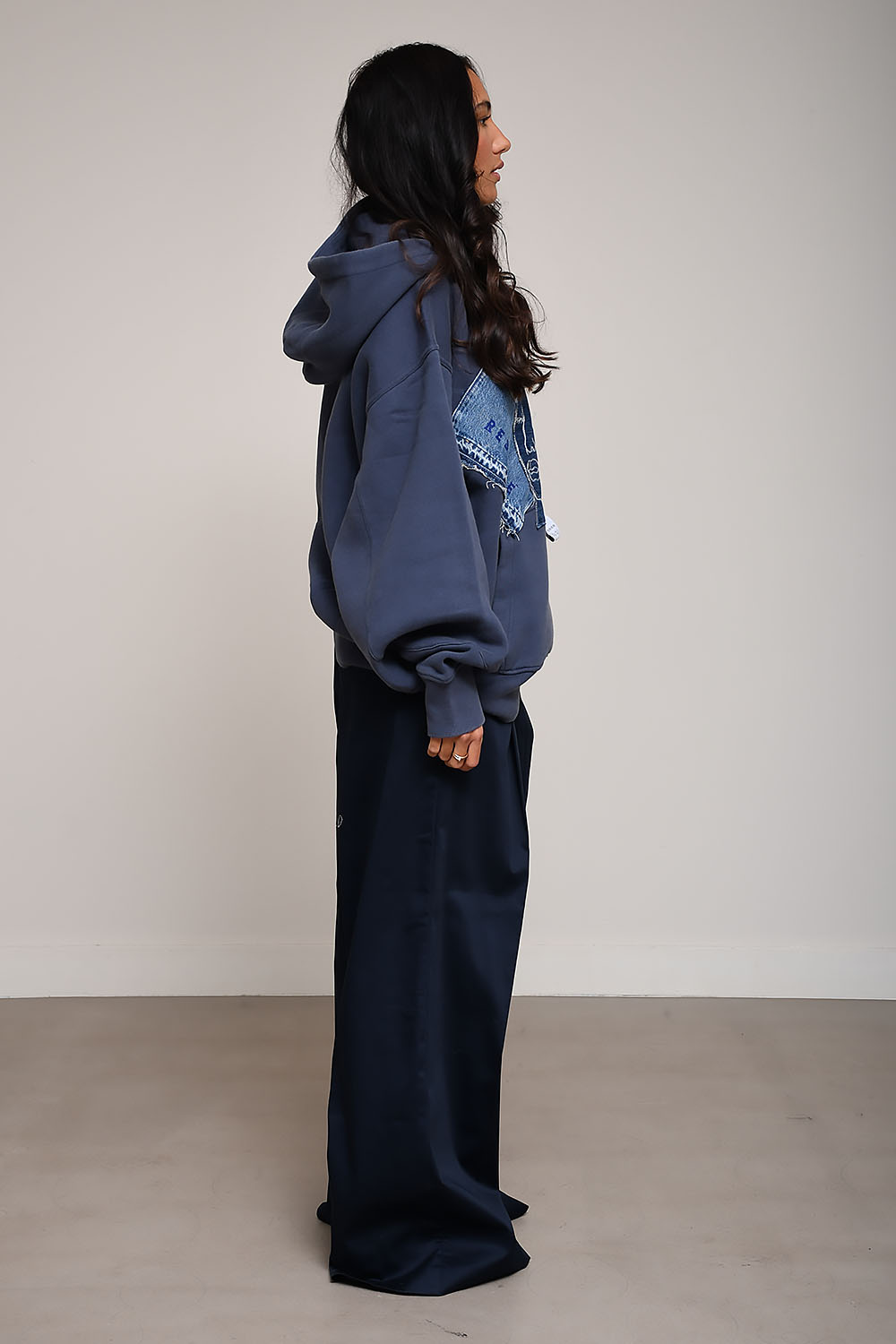 Reservé boys - Hand embroidered angel figure hoodie