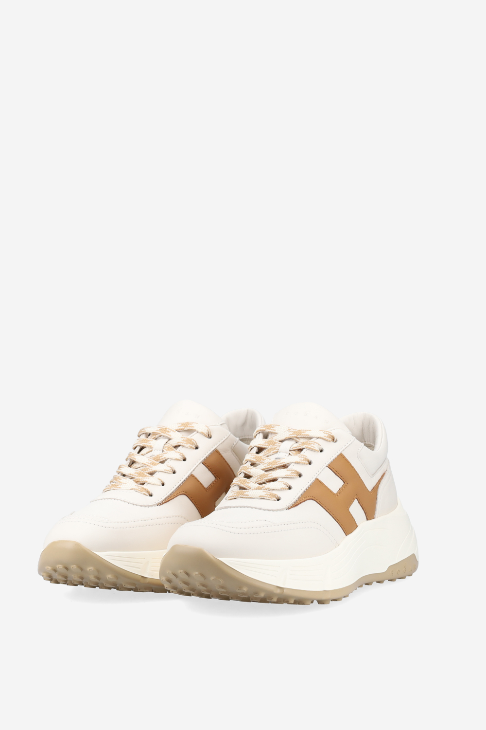 H669 leather sneakers