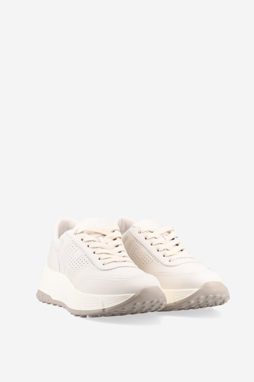 H669 leather sneakers