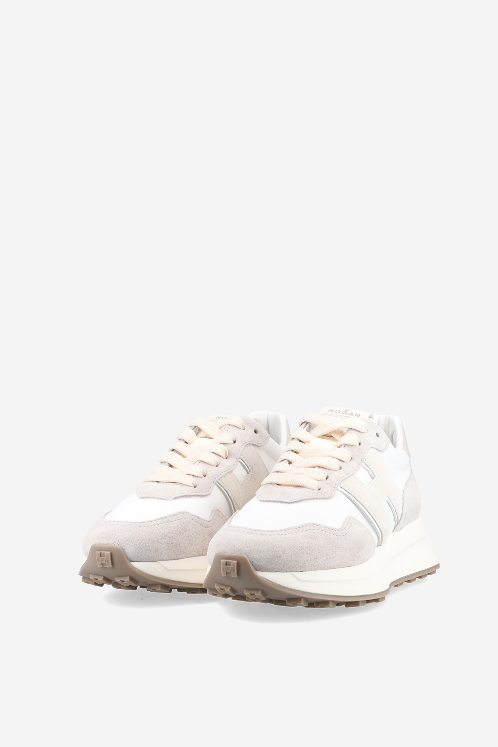 H641 h-patch suede sneakers