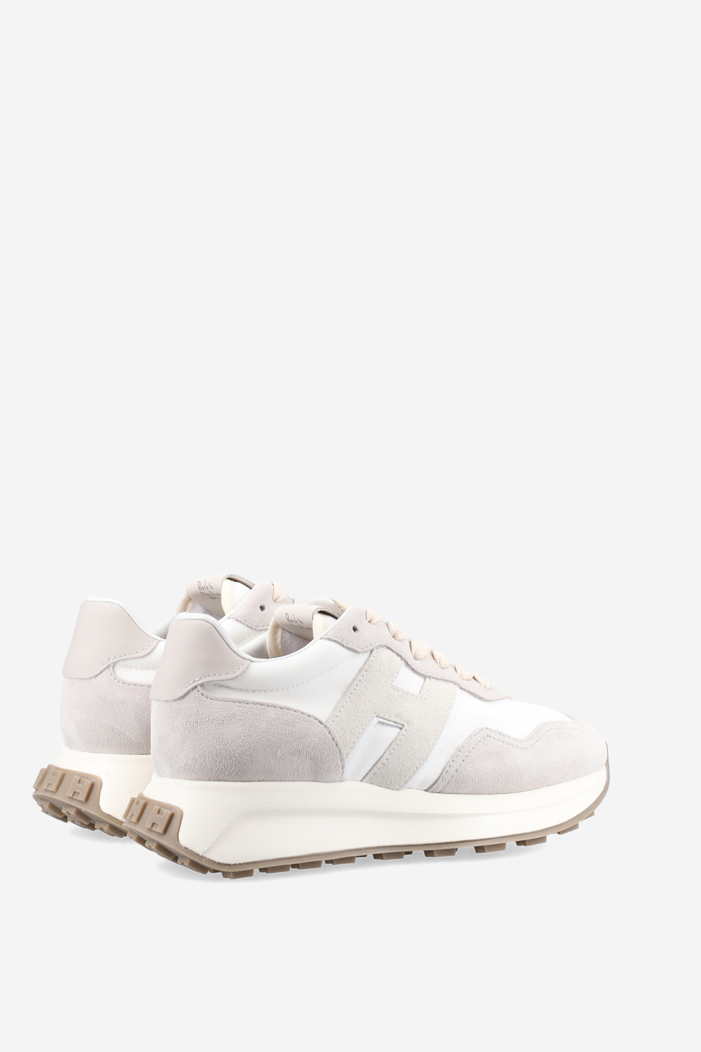 H641 h-patch suede sneakers