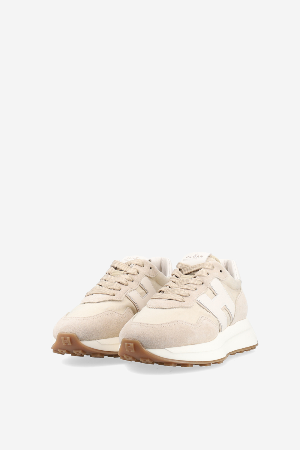 H641 h-patch suede sneakers