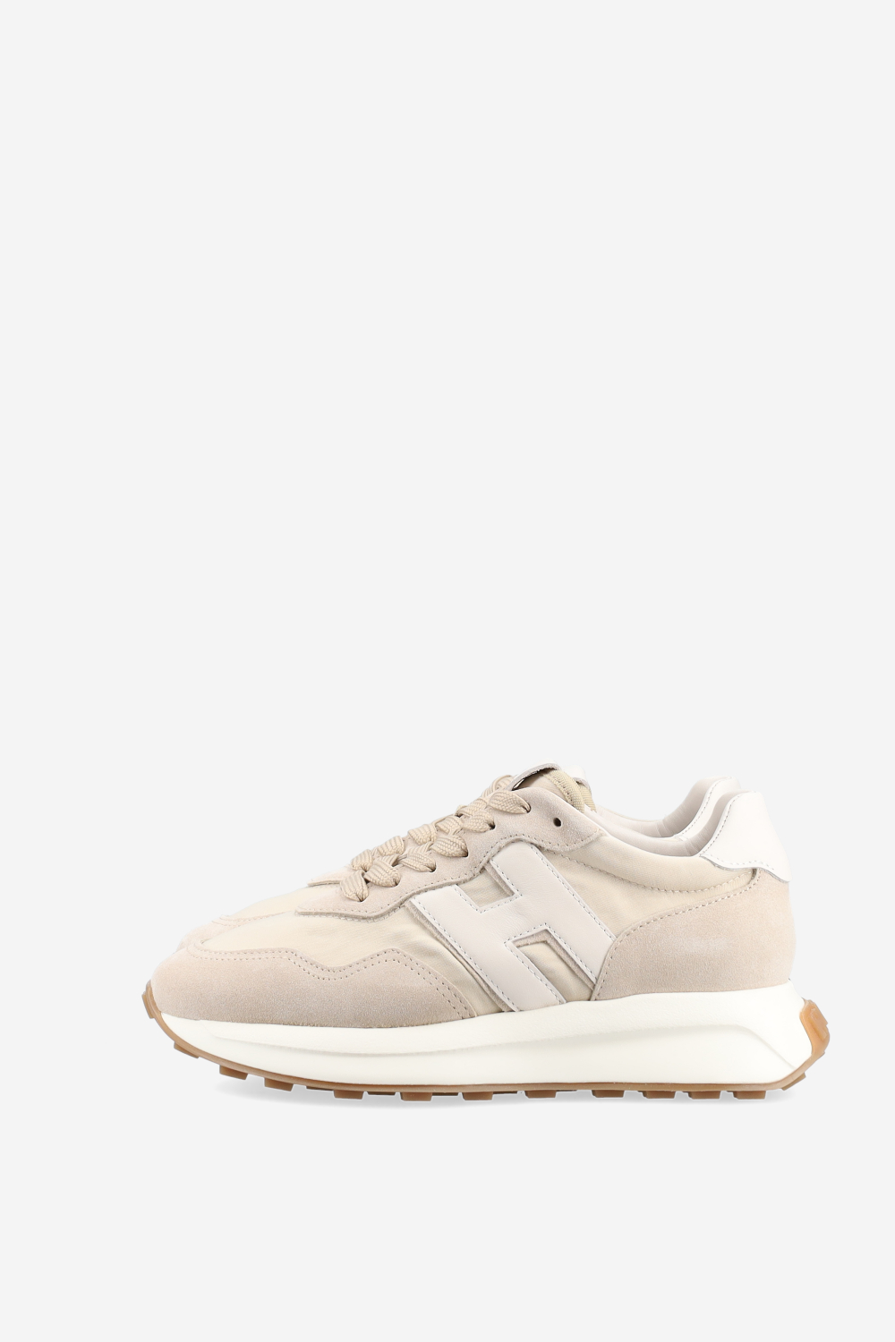 H641 h-patch suede sneakers