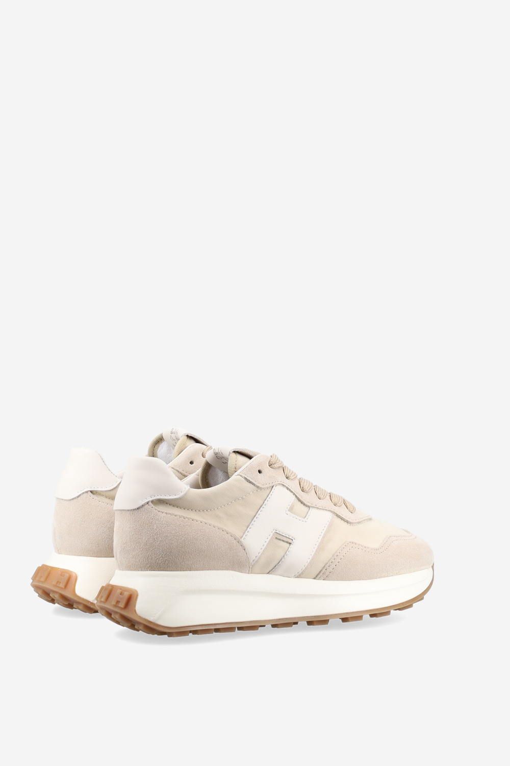 H641 h-patch suede sneakers