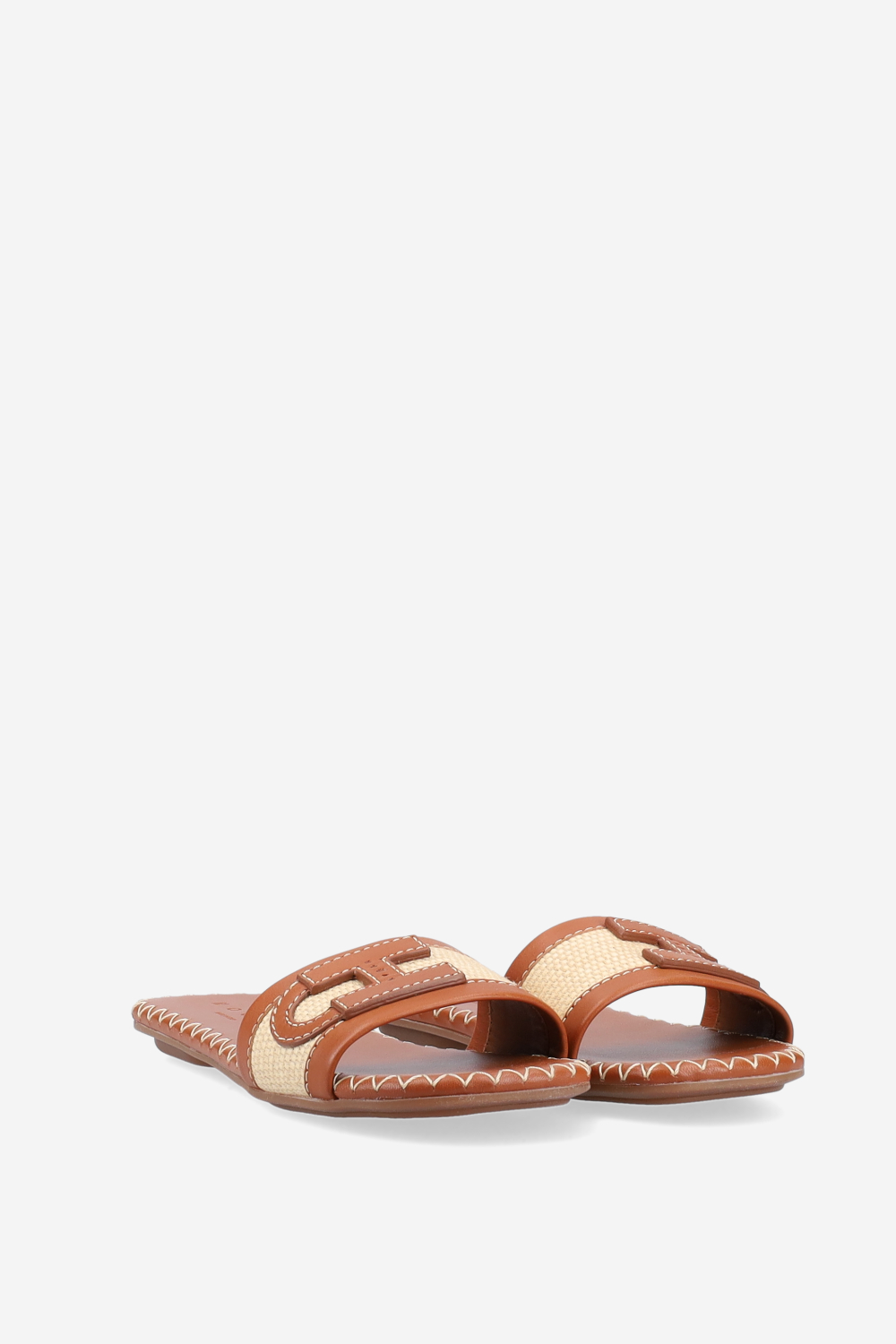 H685 leather/raffia sandals