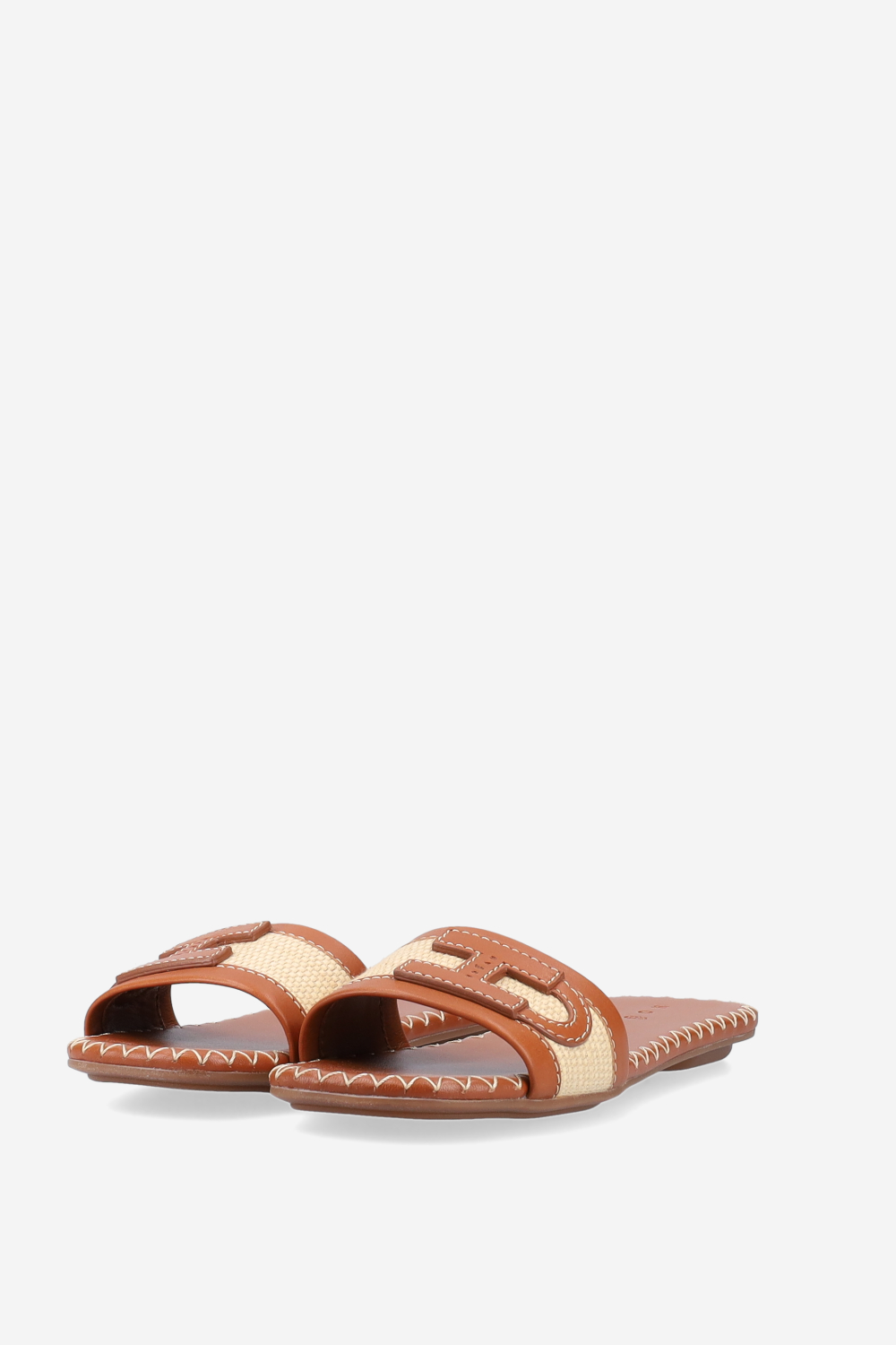 H685 leather/raffia sandals