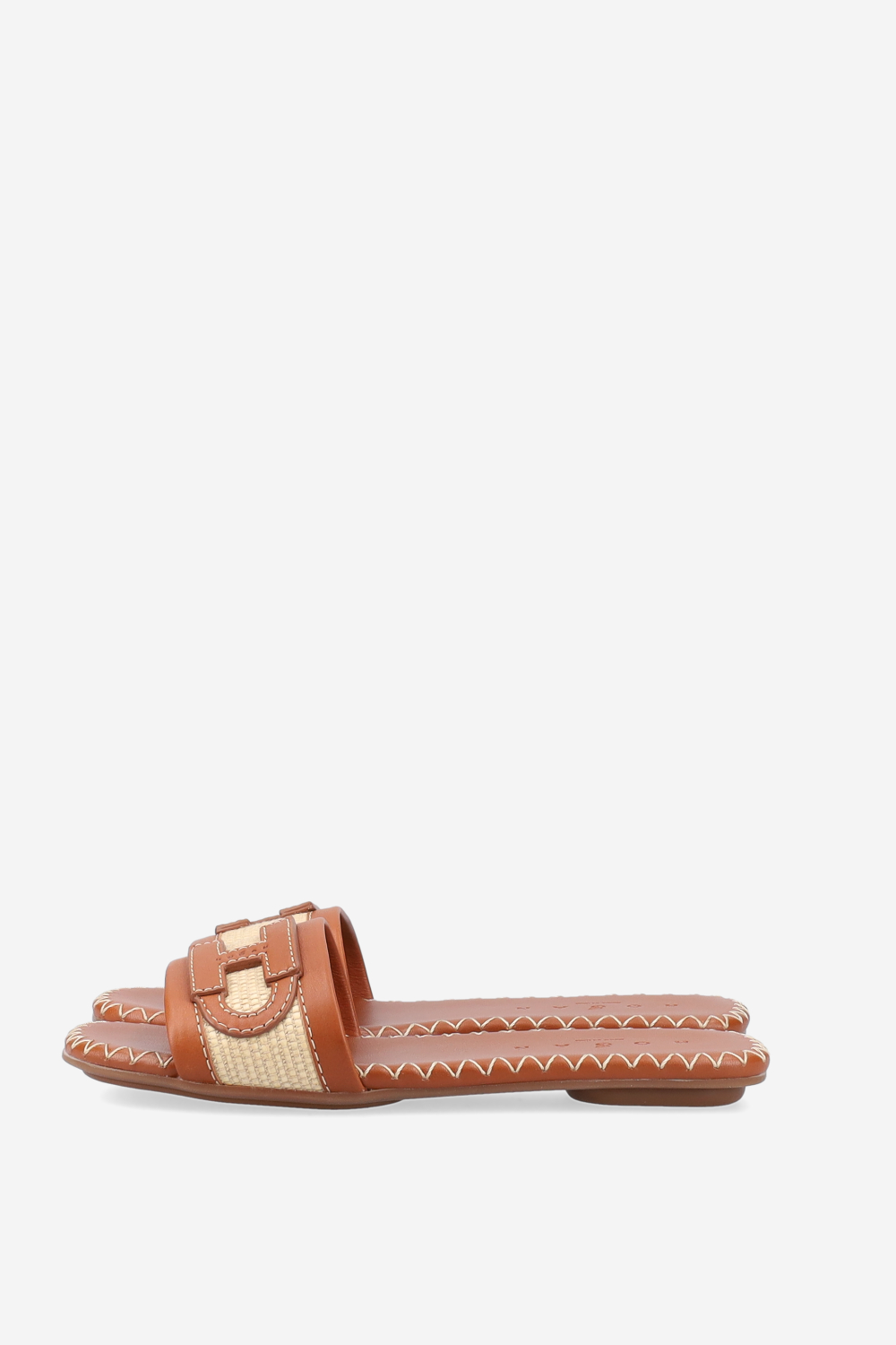 H685 leather/raffia sandals