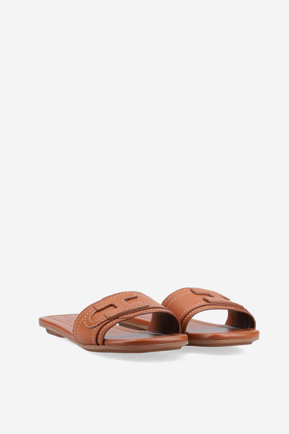 H685 leather sandals