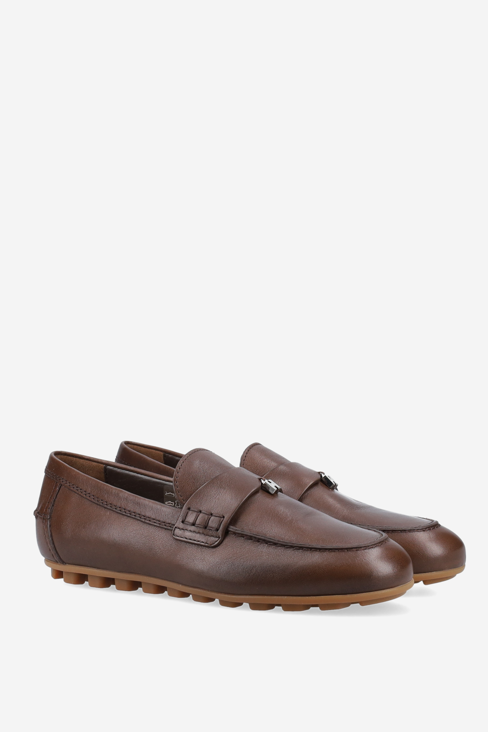 H693 leather loafers
