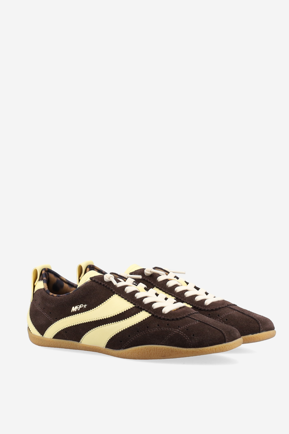Runaway suede sneakers