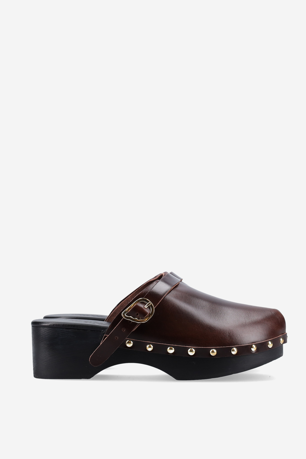 Classic closed leather platform clogs