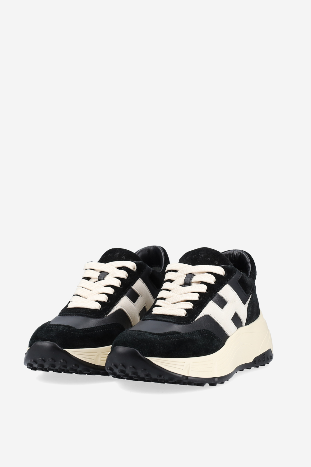 H669 suede sneakers