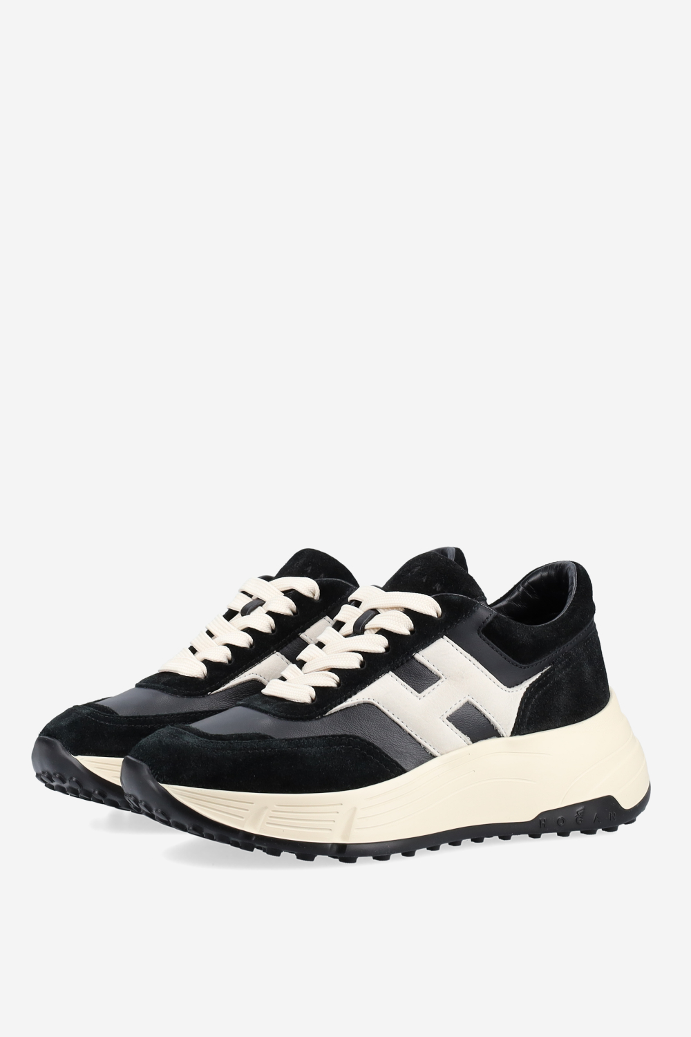 H669 suede sneakers