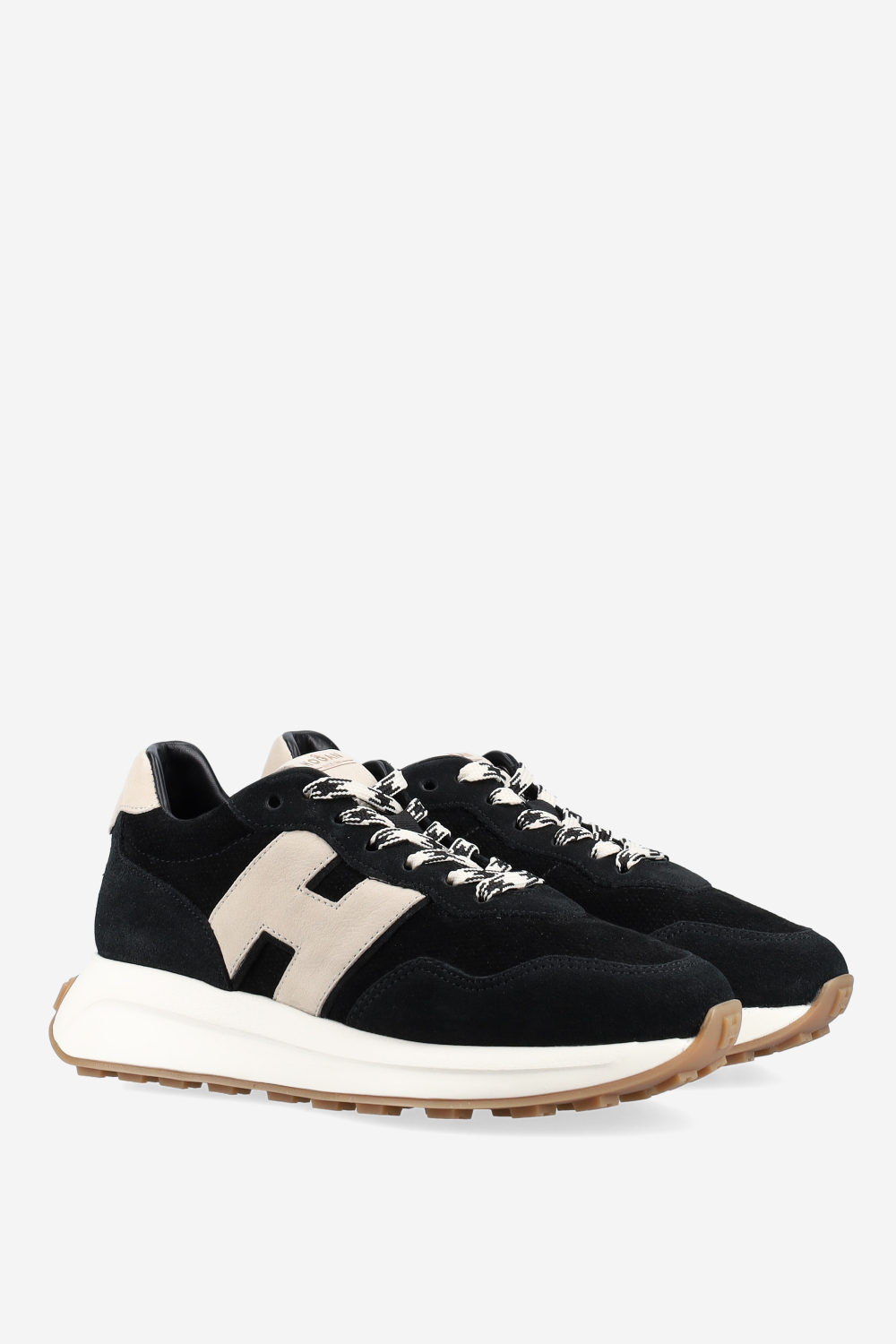 H641 suede sneakers