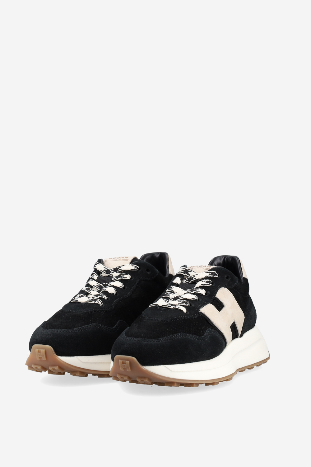 H641 suede sneakers