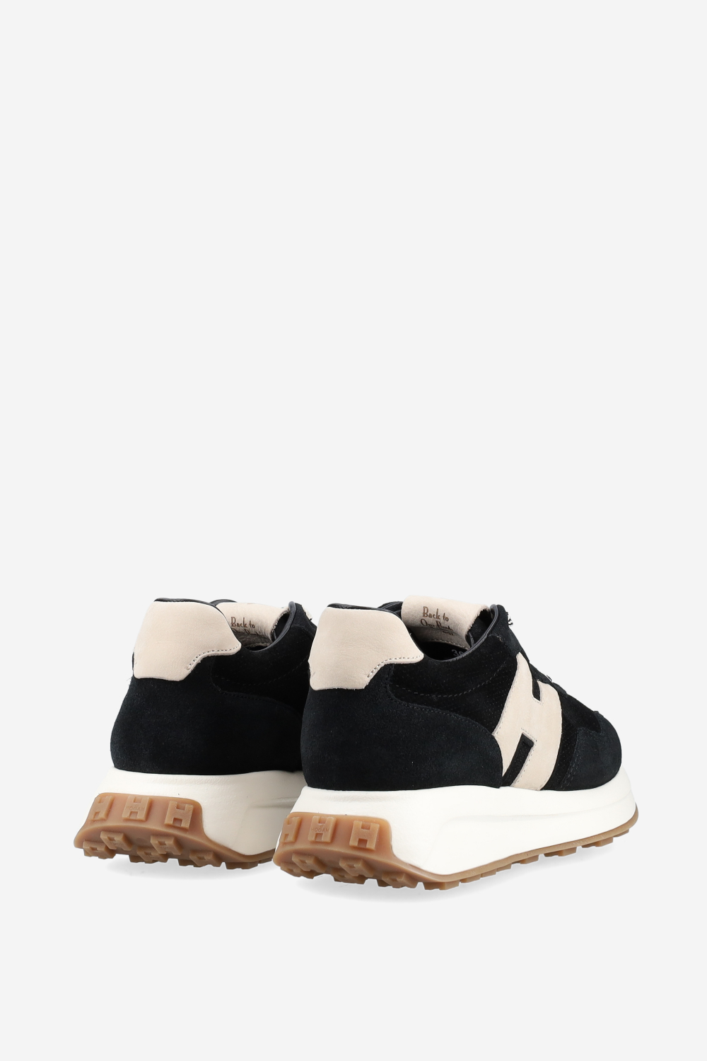 H641 suede sneakers