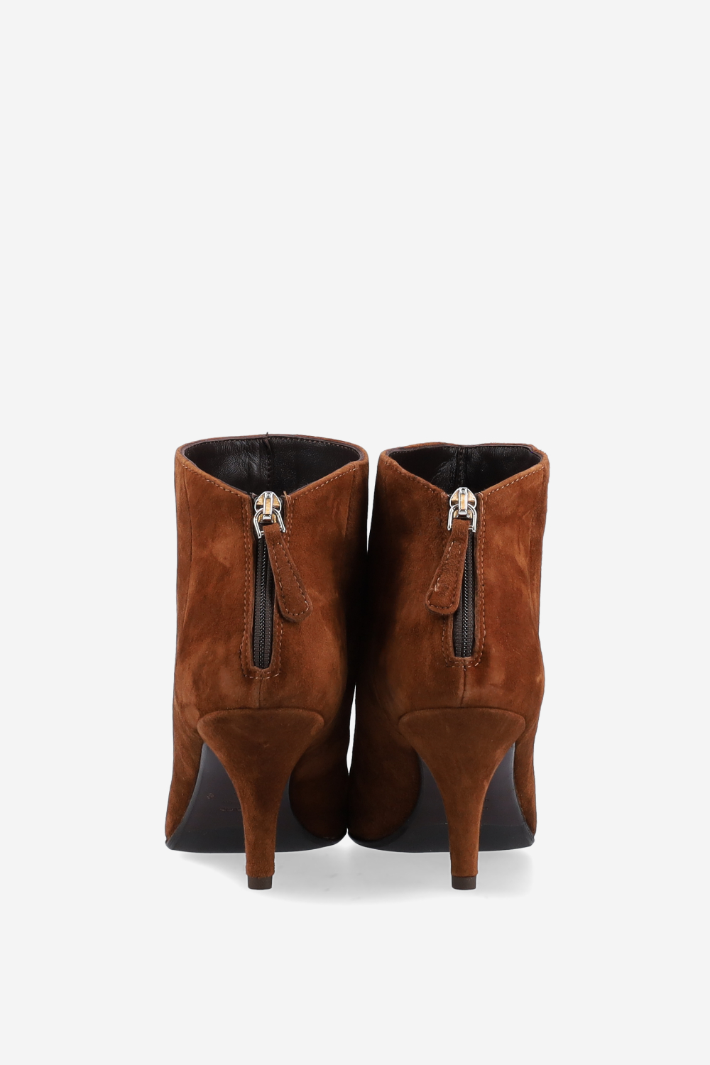 Pointed-toe suede ankle boots