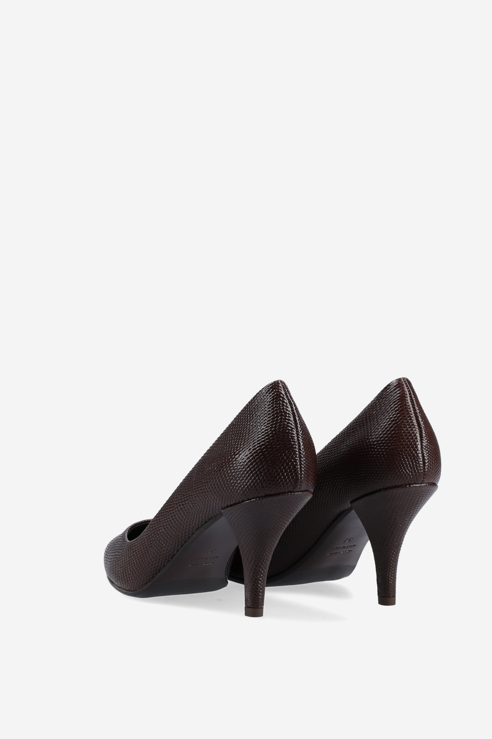 Croco leather pumps