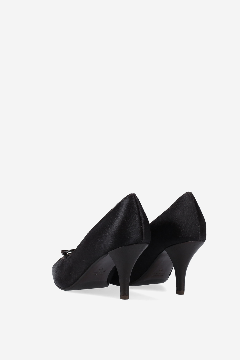 Lace-up pony hair pumps