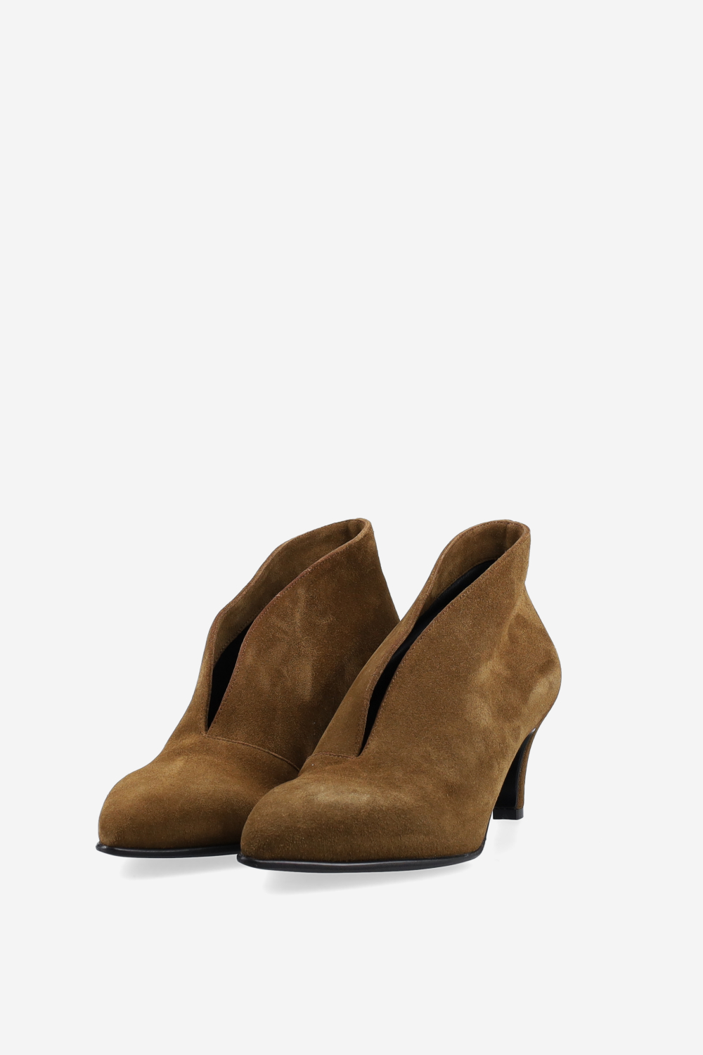 Open suede boots