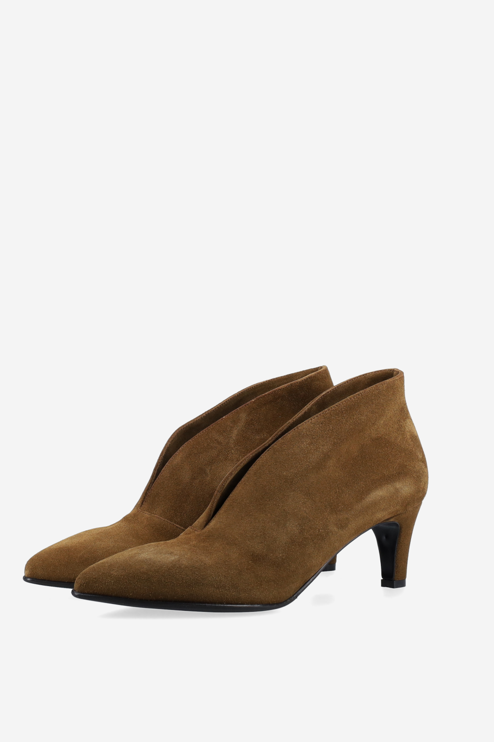 Open suede boots