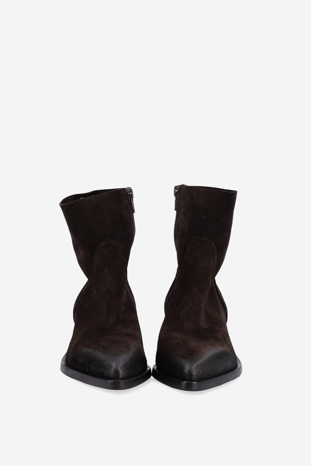 Pointed-toe suede ankle boots