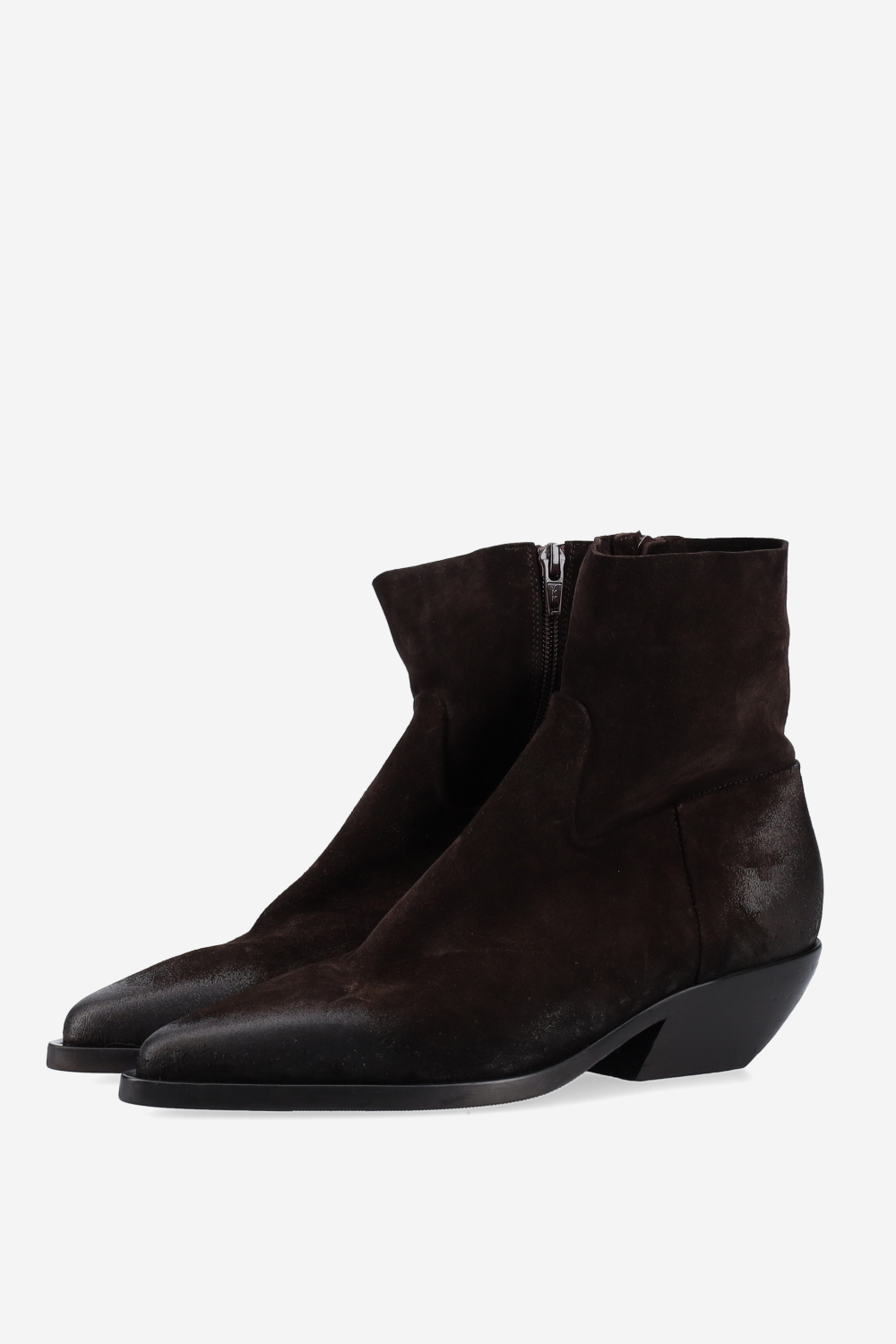 Pointed-toe suede ankle boots