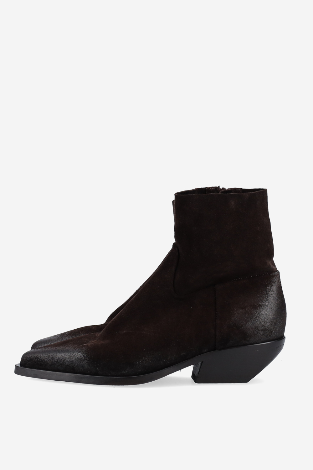 Pointed-toe suede ankle boots