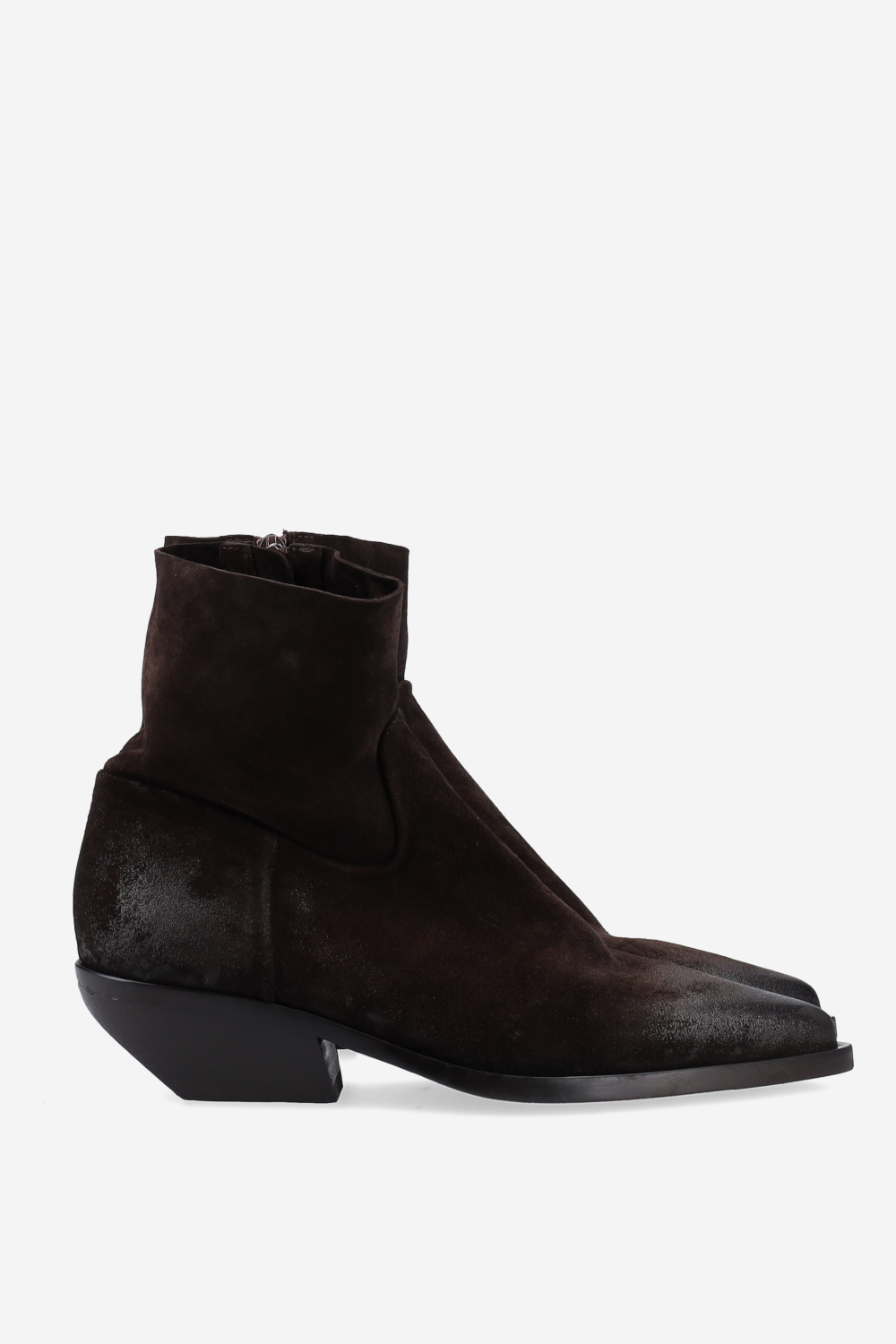 Pointed-toe suede ankle boots