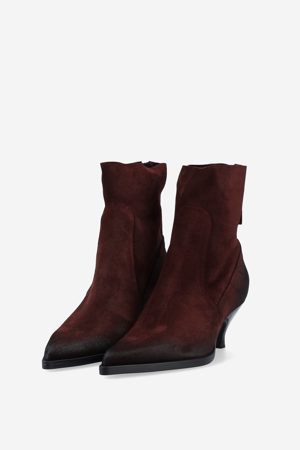 Pointed-toe suede ankle boots