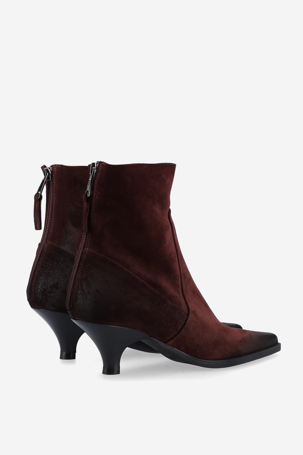 Pointed-toe suede ankle boots