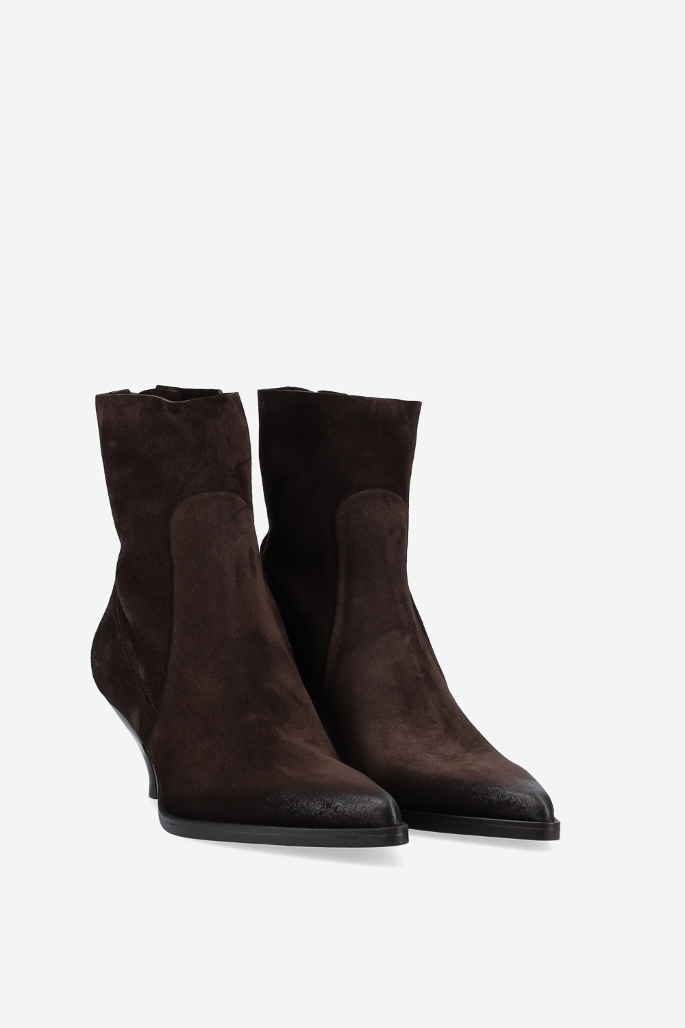 Pointed-toe suede ankle boots