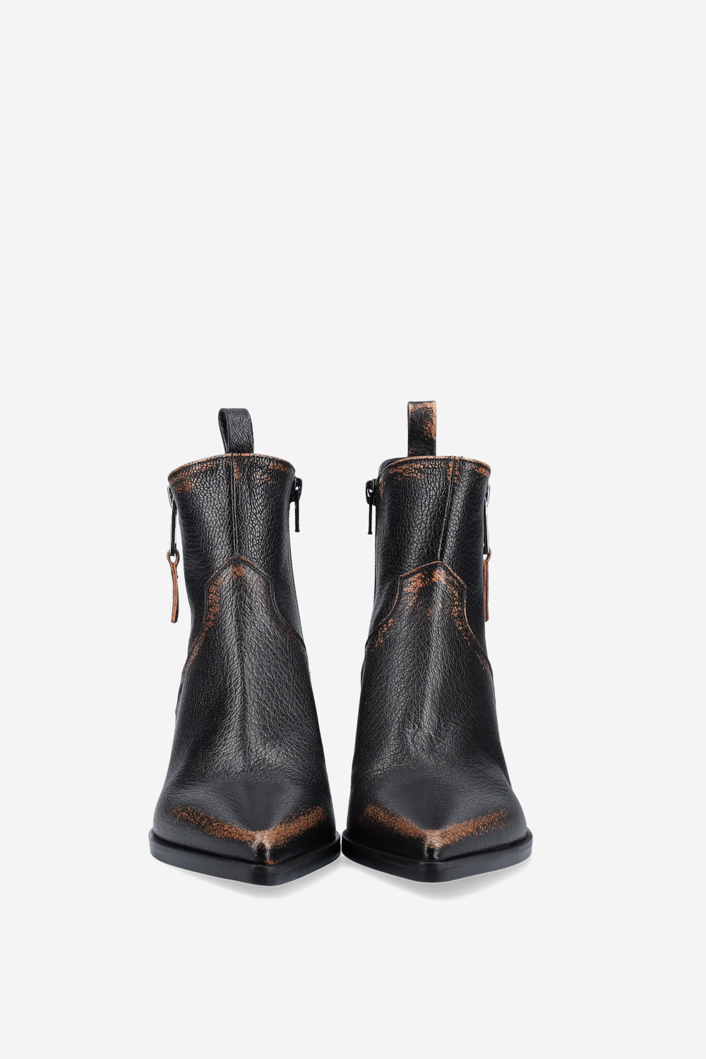 Vintage pointed-toe leather boots