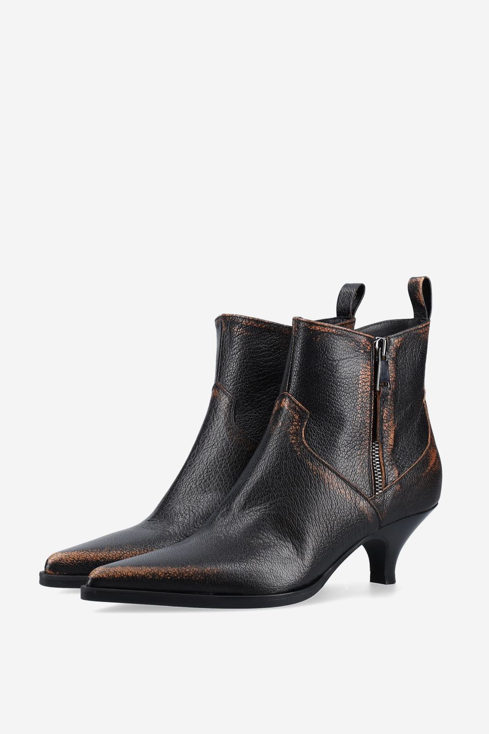 Vintage pointed-toe leather boots