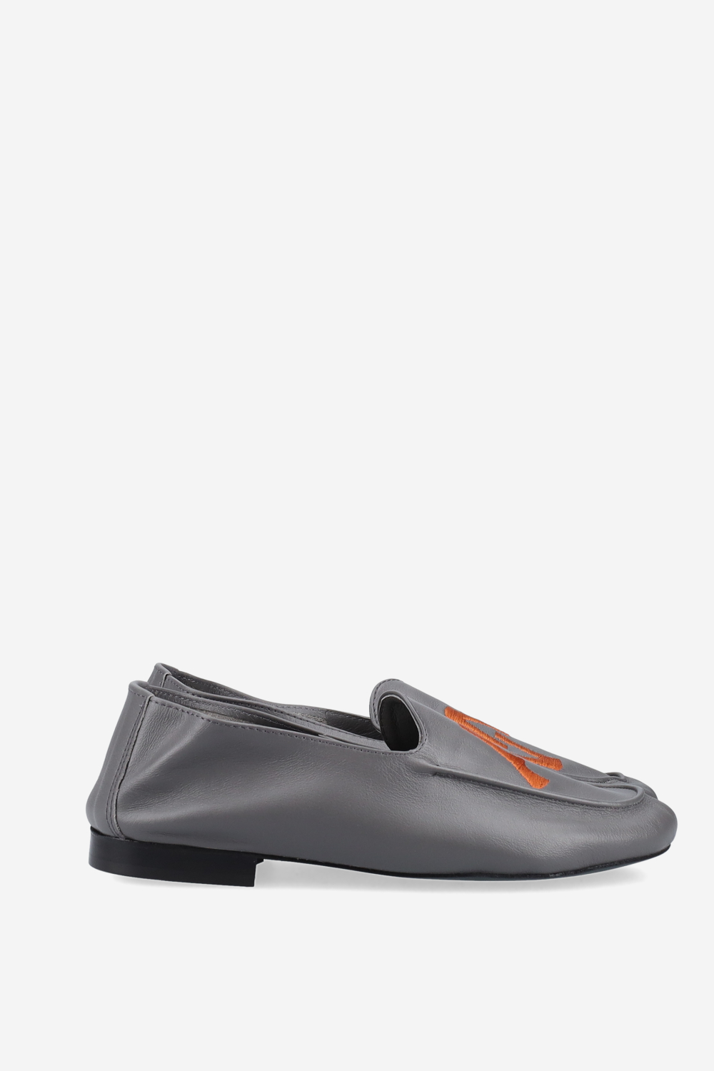 Logo embroidered leather loafers
